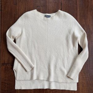 Vince Women's Cream Crew Neck Sweater